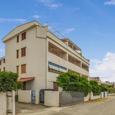 Appartamento Lovely In Nocera Terinese